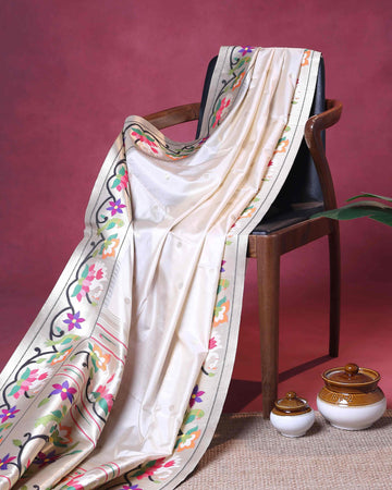 Elegant Paithani Silk Saree with Intricate Floral Motif Border and Delicate Butti Weave - Off White