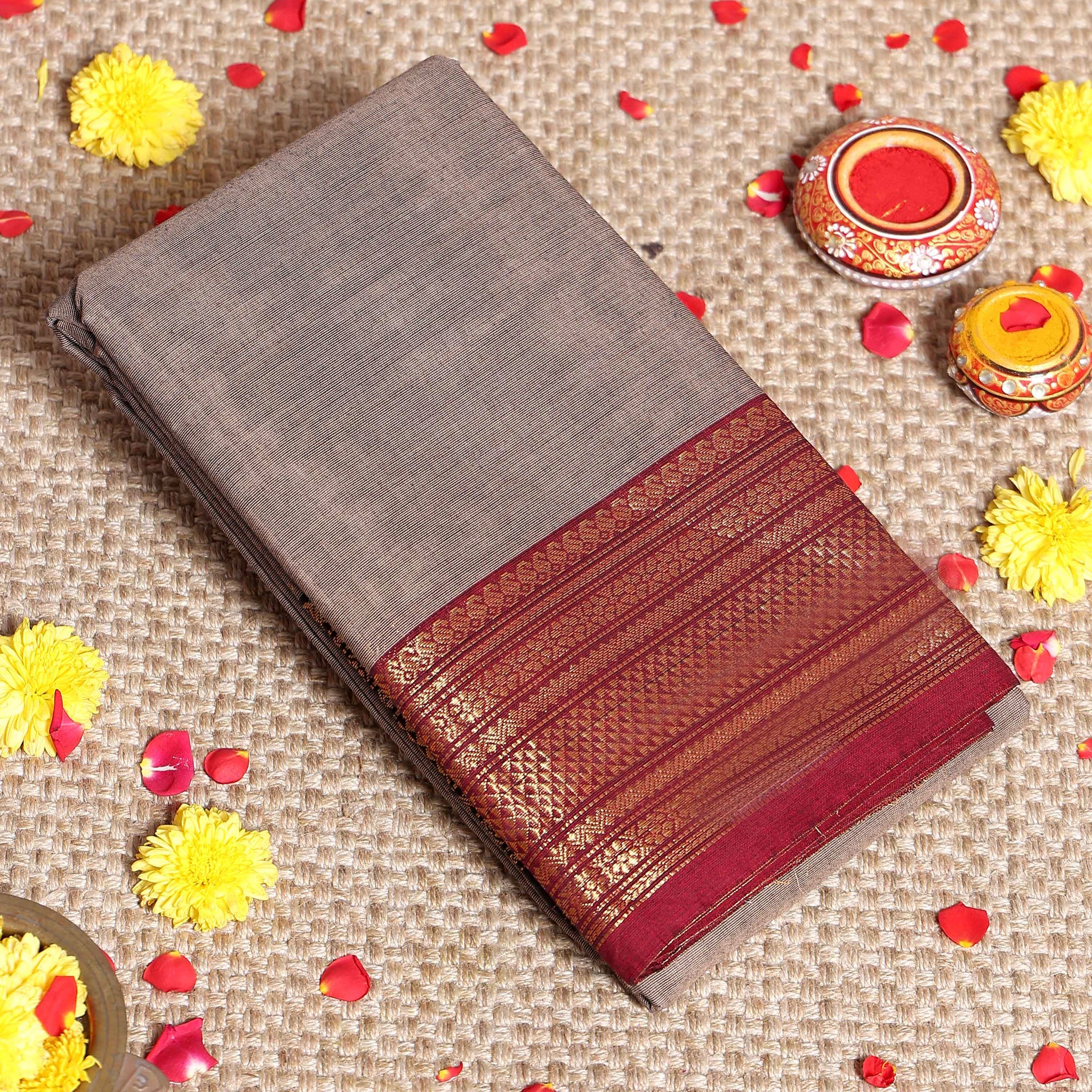 Traditional Kanchi Cotton Saree with Rich Zari Border Intricate Geometric Weave Patterns & Elegant Traditional Finish - Grey