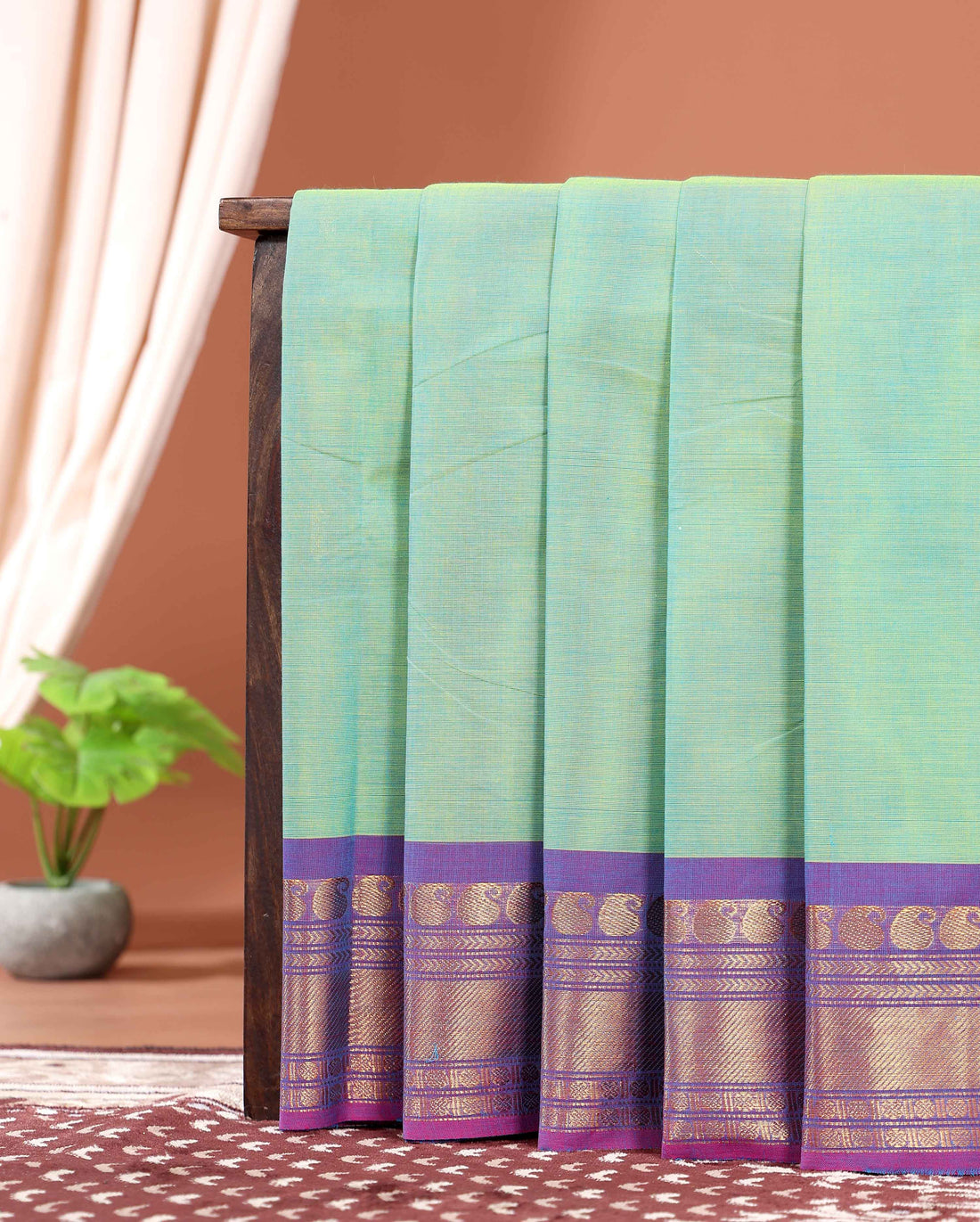 Elegant Kanchi Cotton Saree with Grand Zari Border Traditional Paisley Motifs & Soft Texture Weave Without Blouse- Green