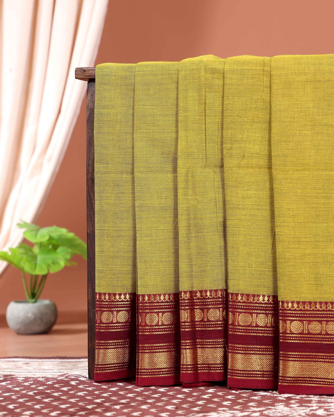 Handloom Kanchi Cotton Saree with Traditional Contrast Border and Zari Woven Motifs - Olive Green
