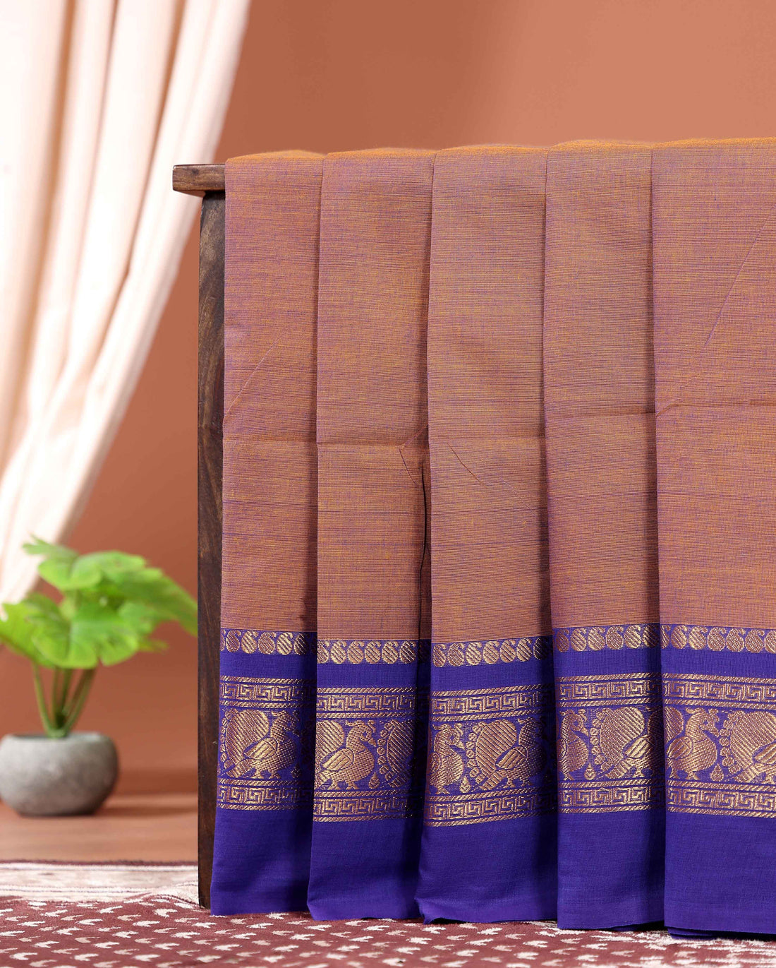 Traditional Handloom Kanchi Cotton Saree with Traditional Zari Border - Brown