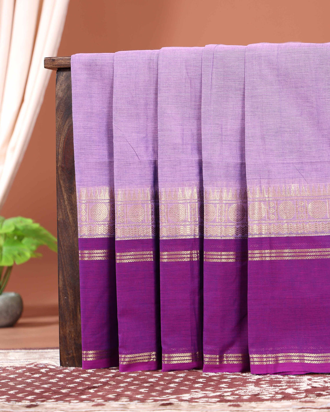 Traditional Handloom Kanchi Cotton Saree with Zari Border and Traditional Motifs - Purple
