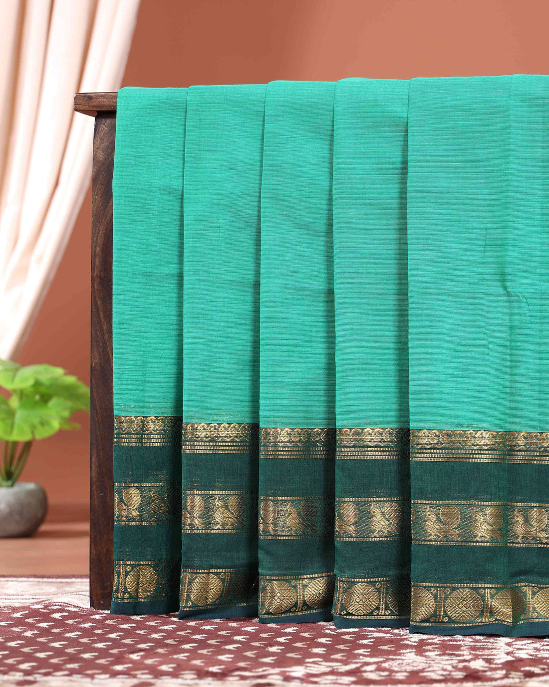 Elegant Handloom Kanchi Cotton Saree with Traditional Motifs Border -  Turquoise