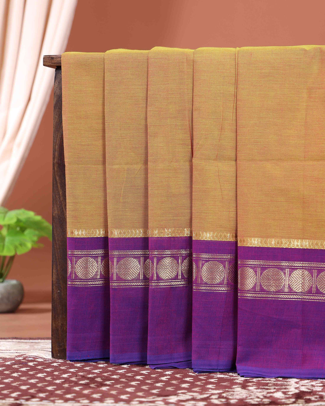 Traditional Handloom Kanchi Cotton Saree with Traditional Zari Border and Motif Detailing - Olive Green