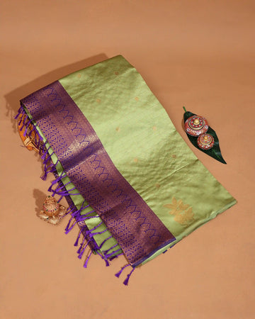 Litchi Silk Saree for Women with Checked Floral Body Pattern Intricate Floral Zari Border and Traditional Tassel Detailing – Green