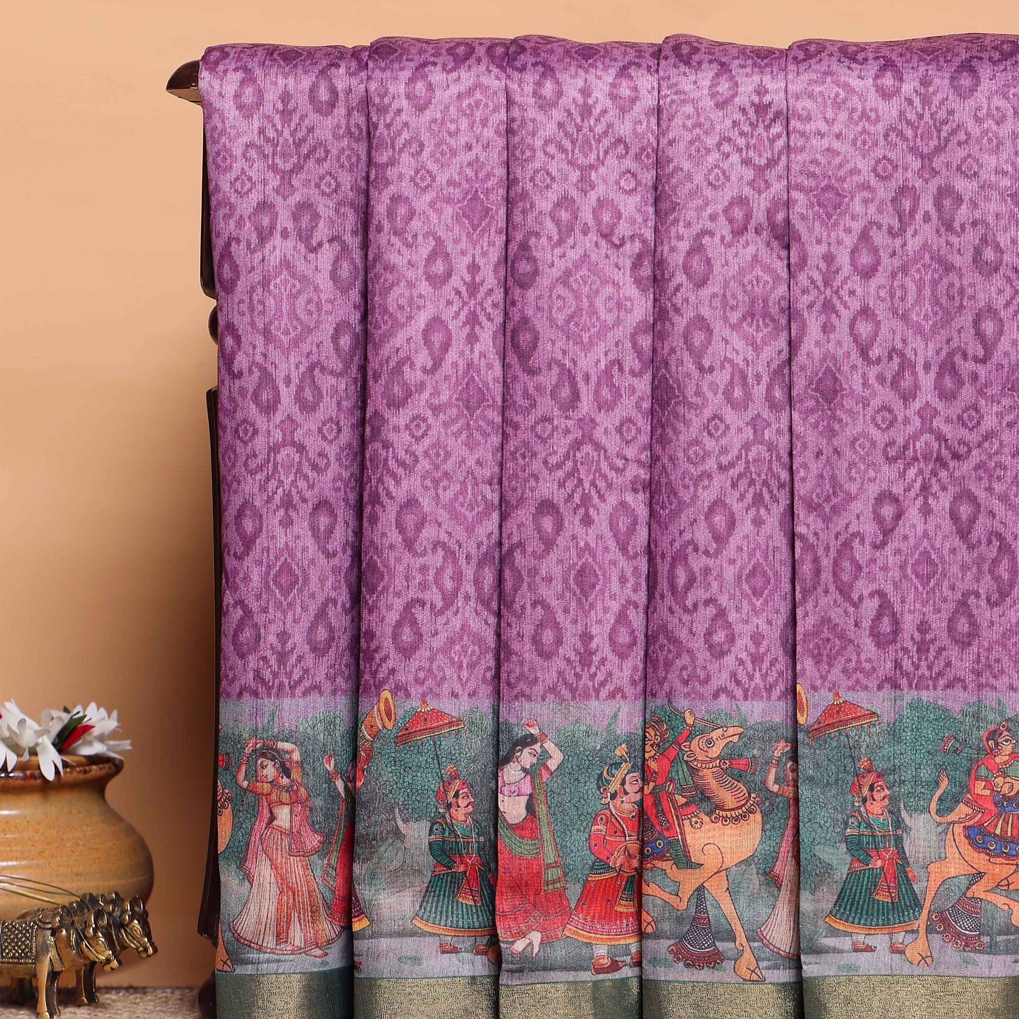 Elegant Semi Silk Saree with Intricate Diamond Pattern and Traditional Border - Lavender