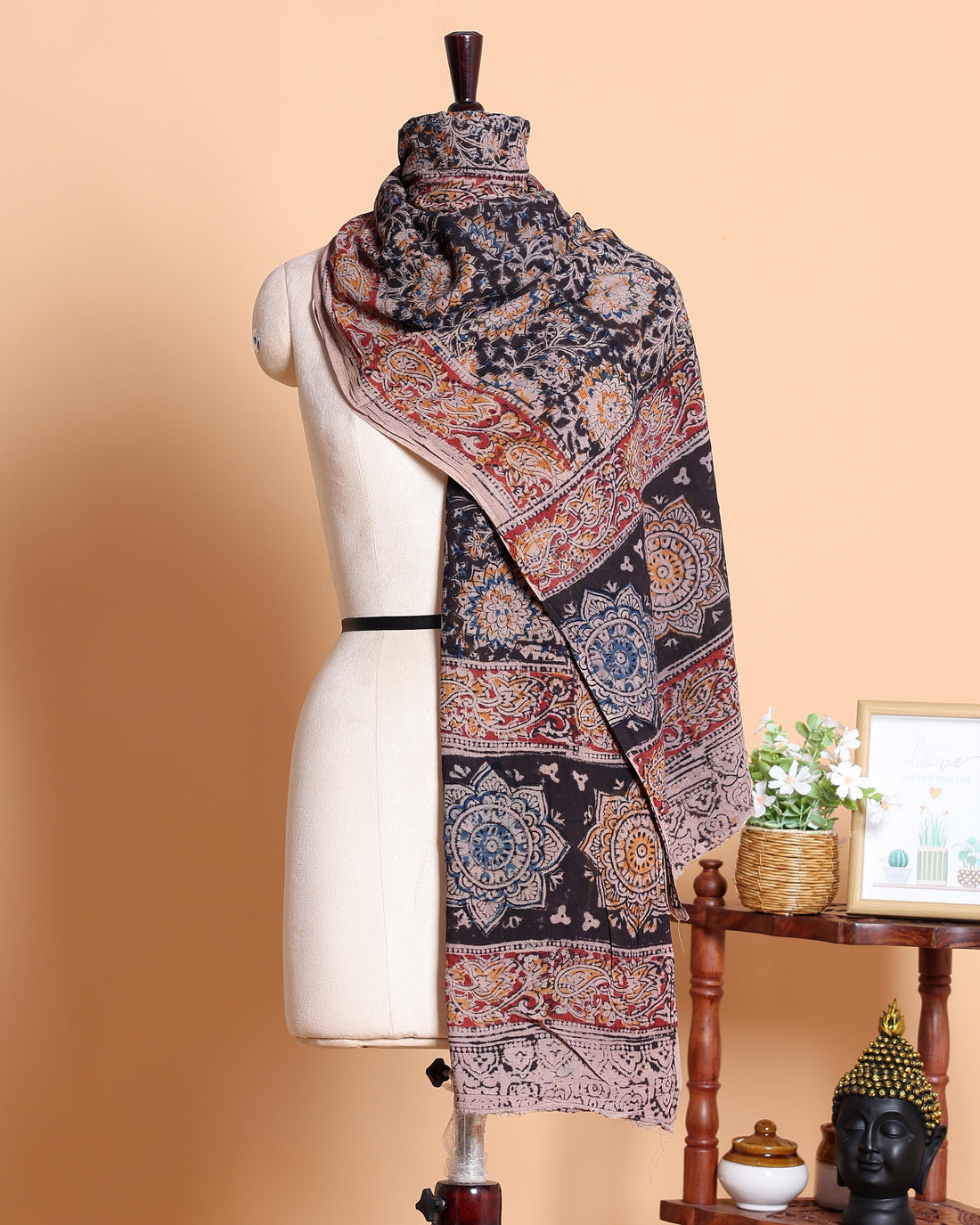 Traditional Women's Kalamkari Print Dupatta with Traditional Floral and Geometric Motifs - Multi
