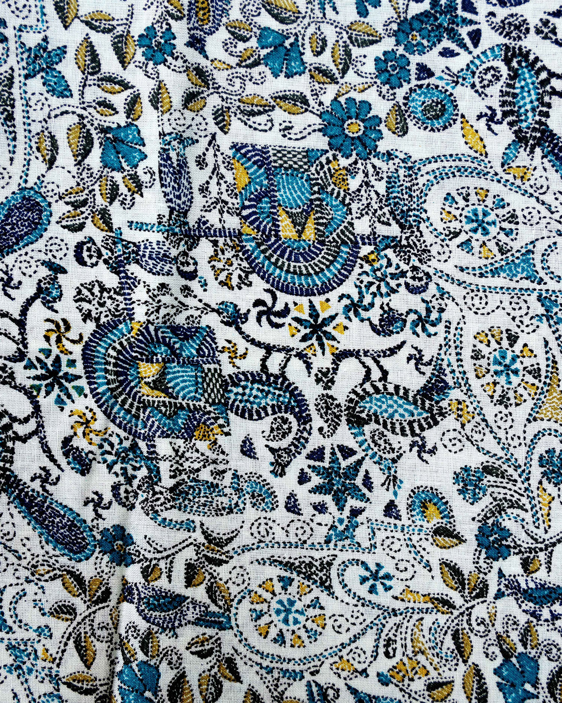 Handloom Khadi Cotton Saree with Contrast Printed Blouse and Tassel Accents - Sky Blue