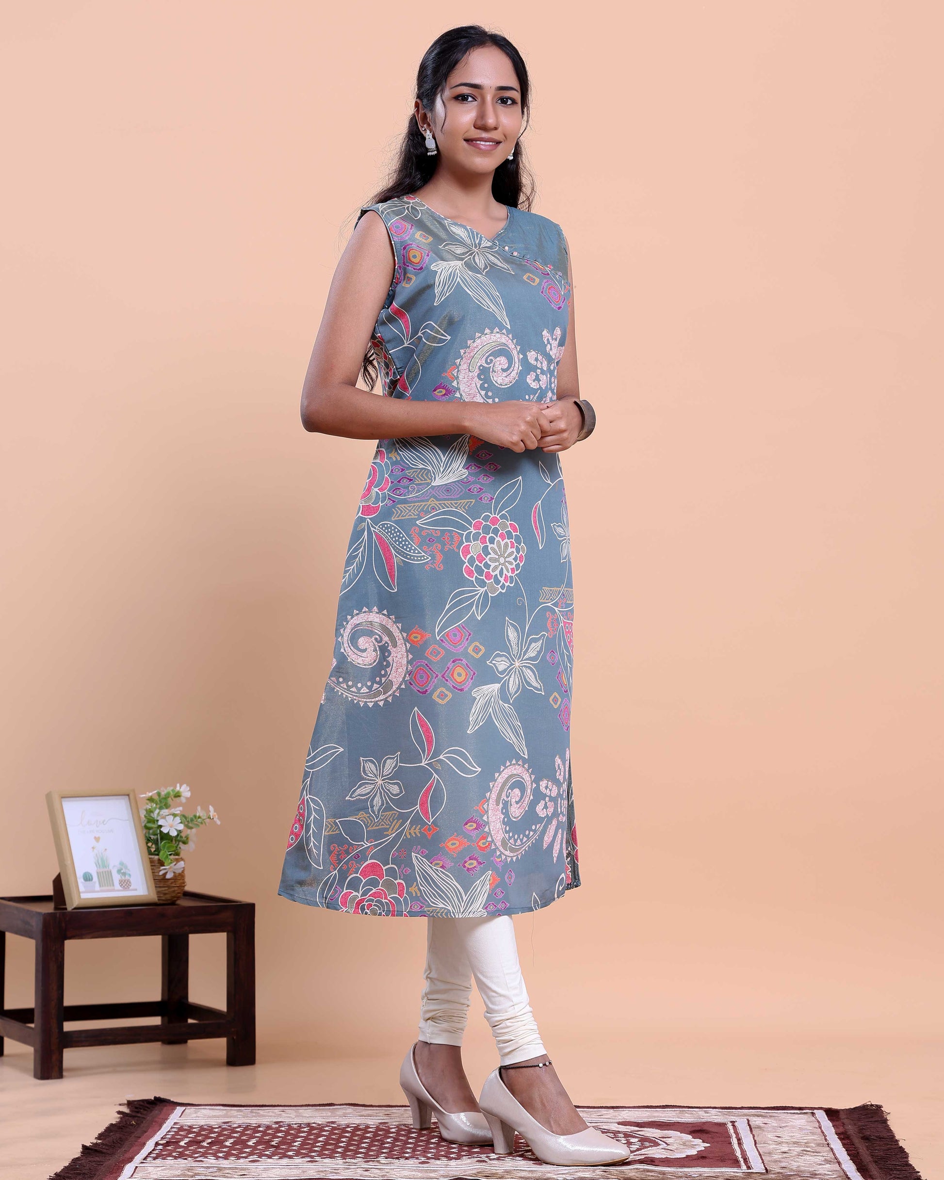 Women's Floral Printed V-Neck Sleeveless A-Line Kurta, Light Green