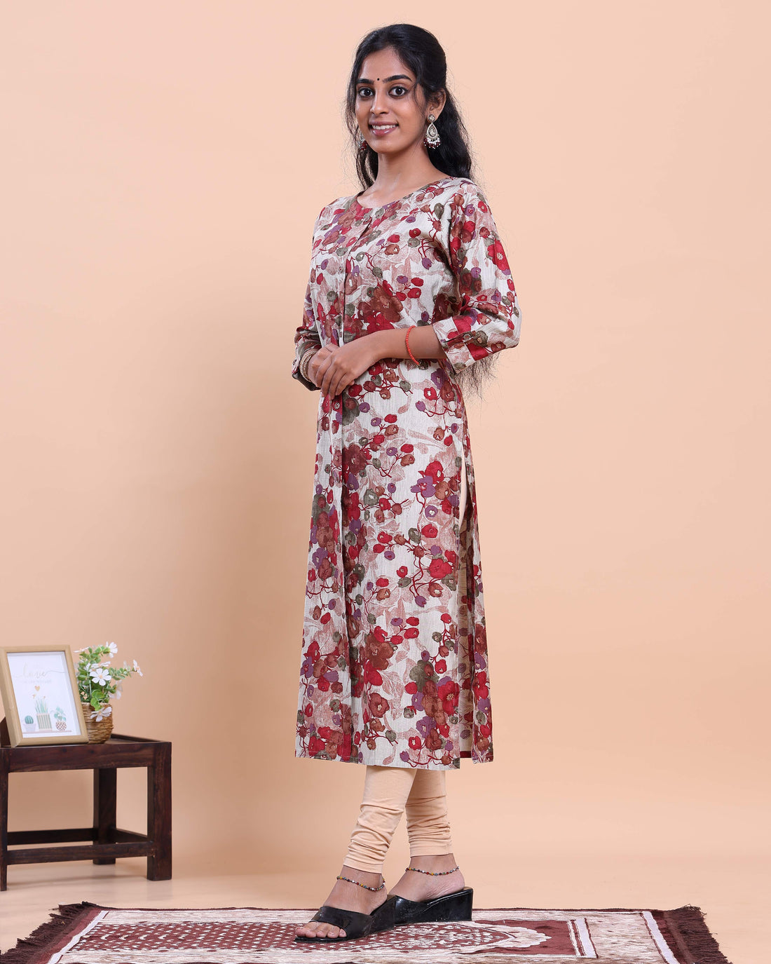 Women's Floral Printed Straight Kurta with 3/4th Sleeves - Off White
