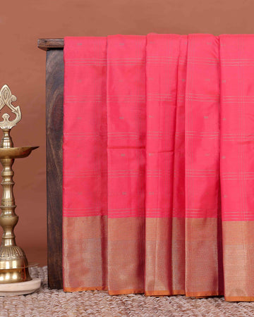 Elegant Soft Silk Saree with Checkered Zari Pattern and Woven Contrast Border - Pink