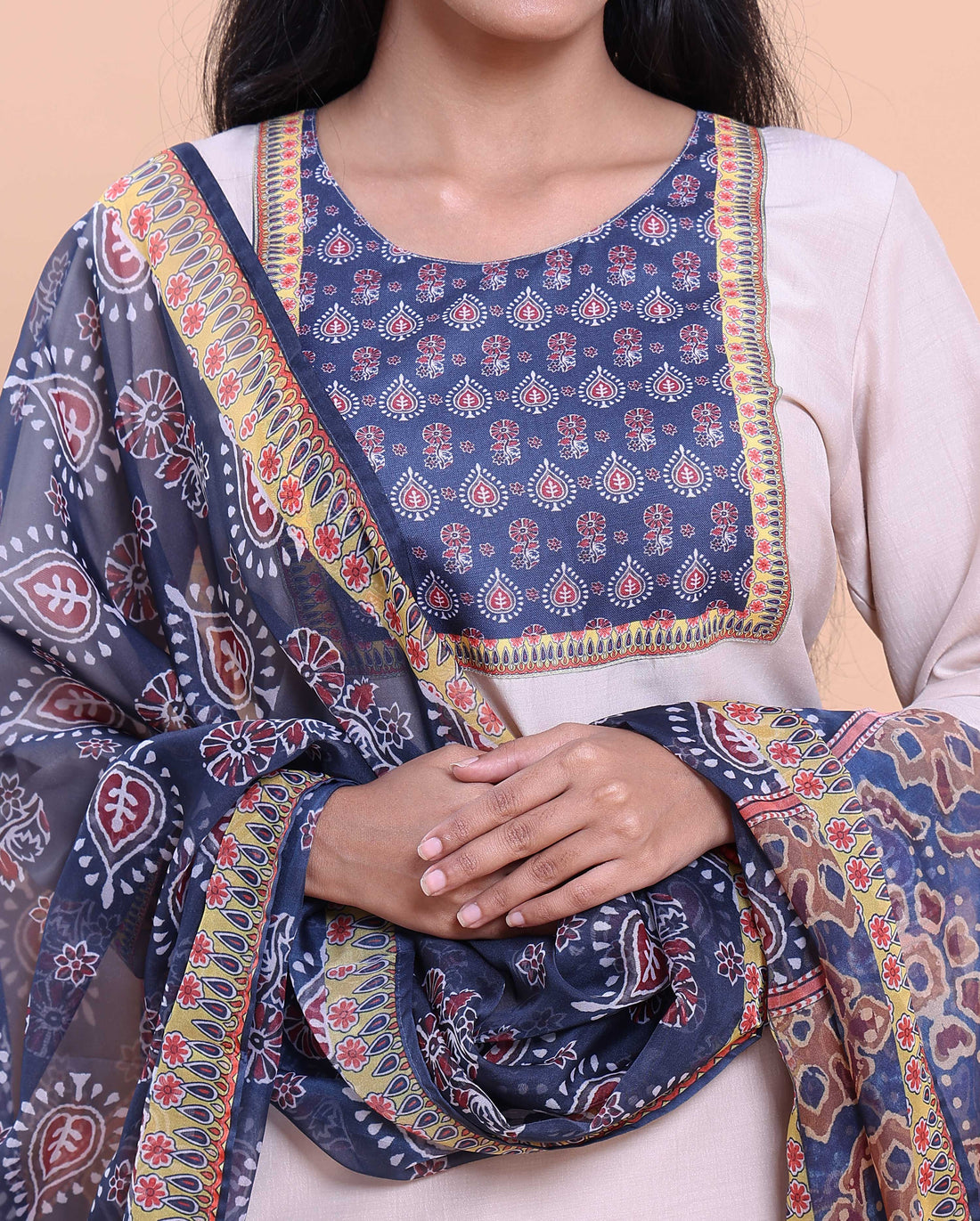 Elegant Women's Printed Yoke Straight Salwar Suit Set with Dupatta - Light Pink