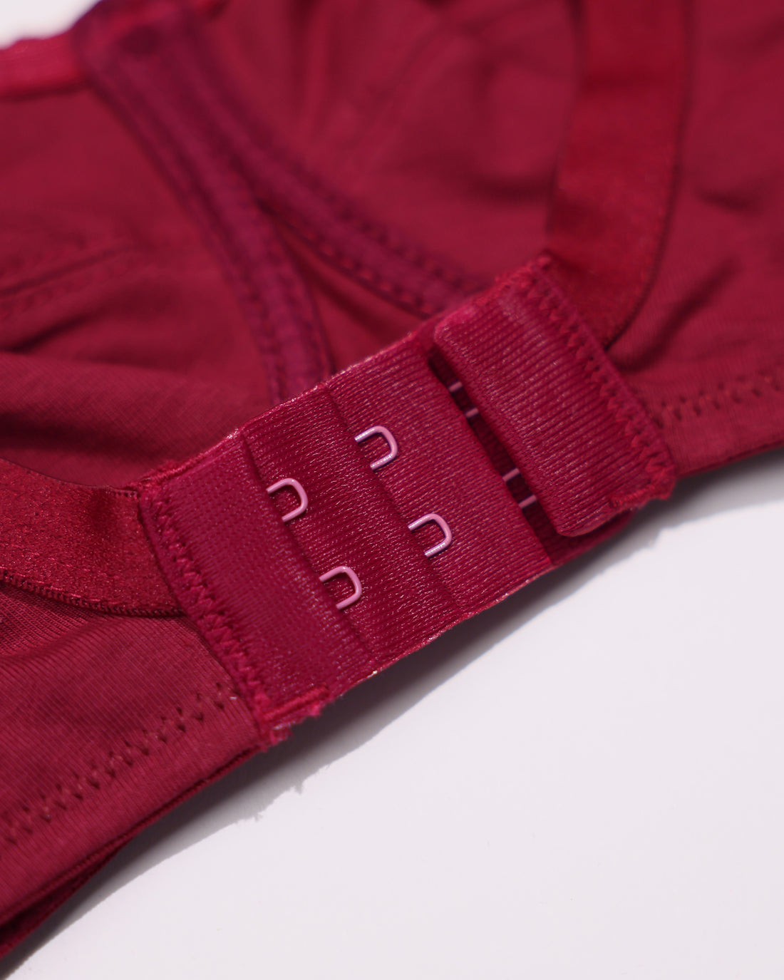 Seamless Non-Wired Everyday Support Bra - Red