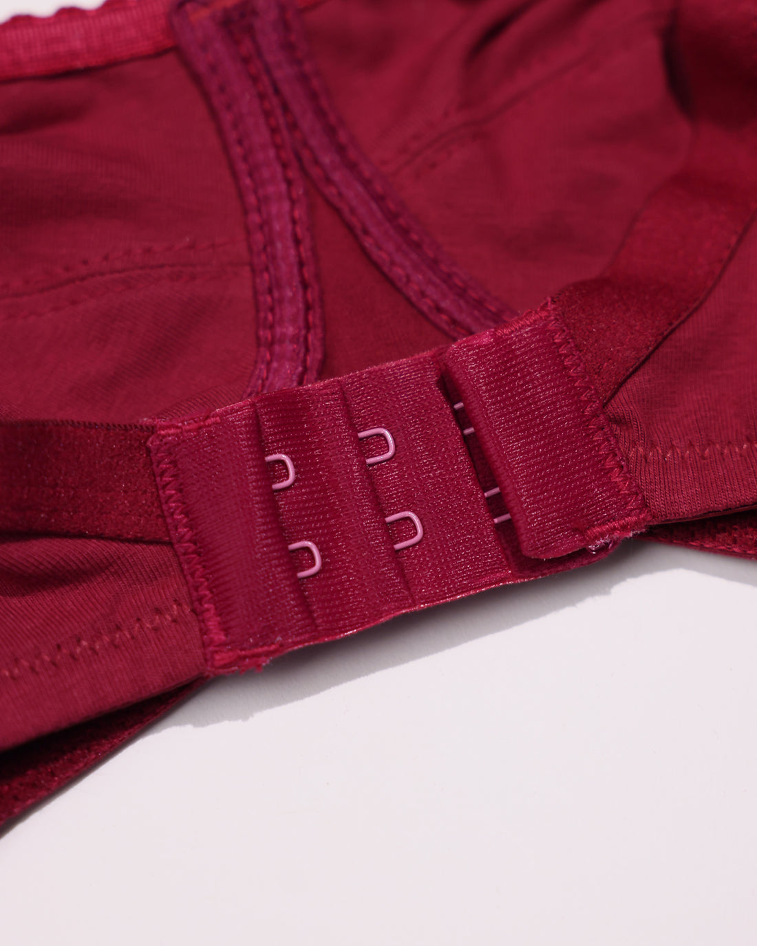 Seamless Non-Wired Everyday Support Bra - Red