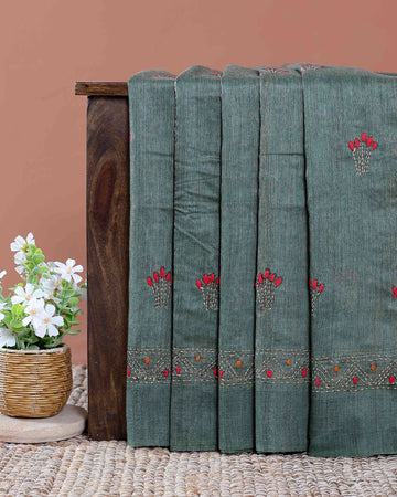 Eleagnt Kantha Work Saree with Floral and Geometric Motifs - Green