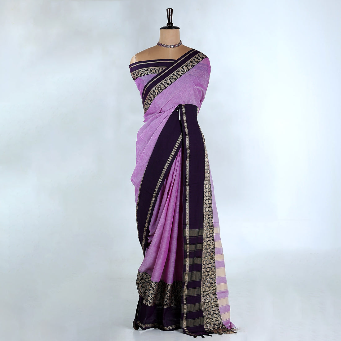 Lavender Mangalagiri Cotton Saree With Dark Purple Zari Border And Woven Pallu - Full View