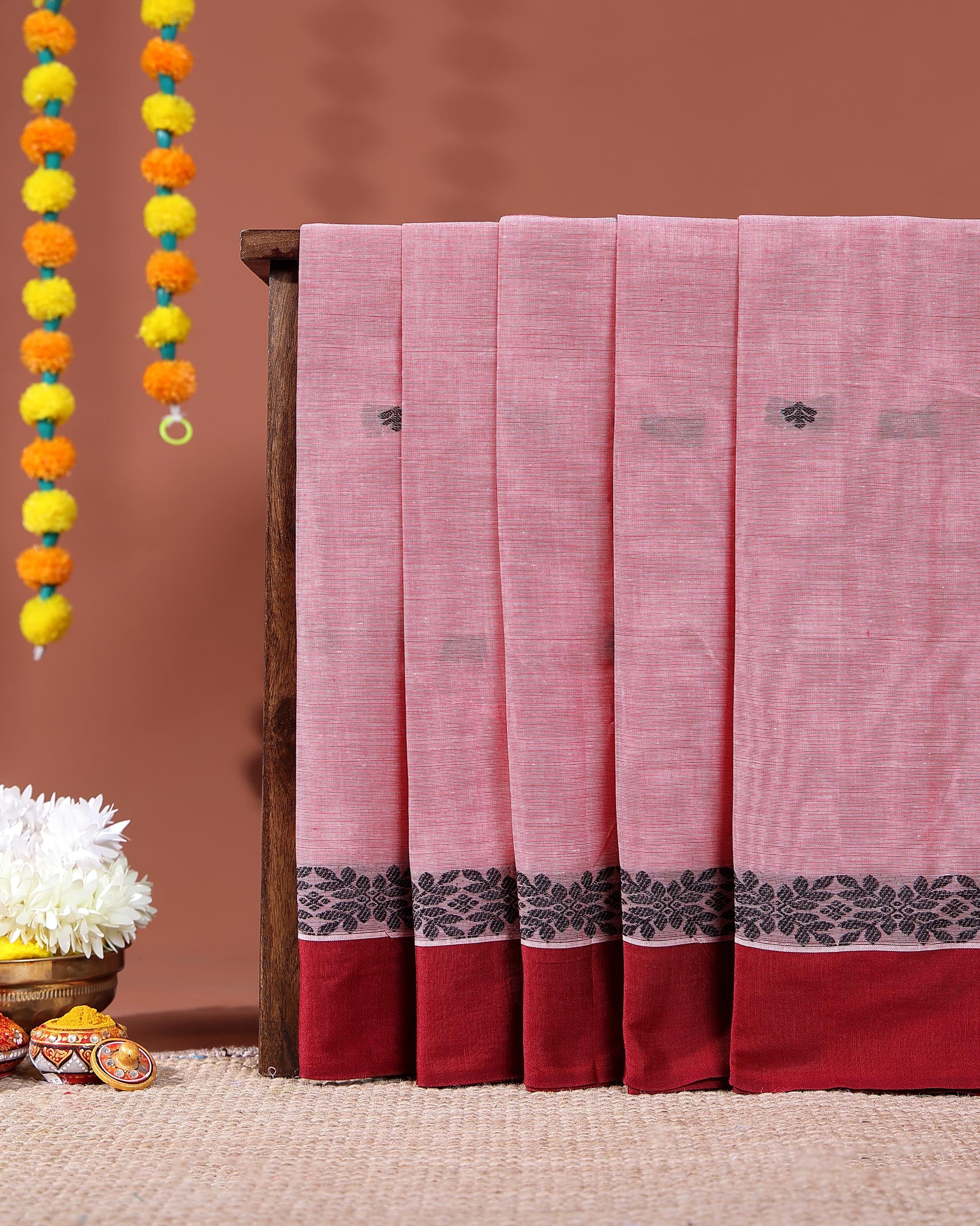 Lightweight Kovai Cotton Saree with Classic Floral Weave and Contrast Finish - Pink