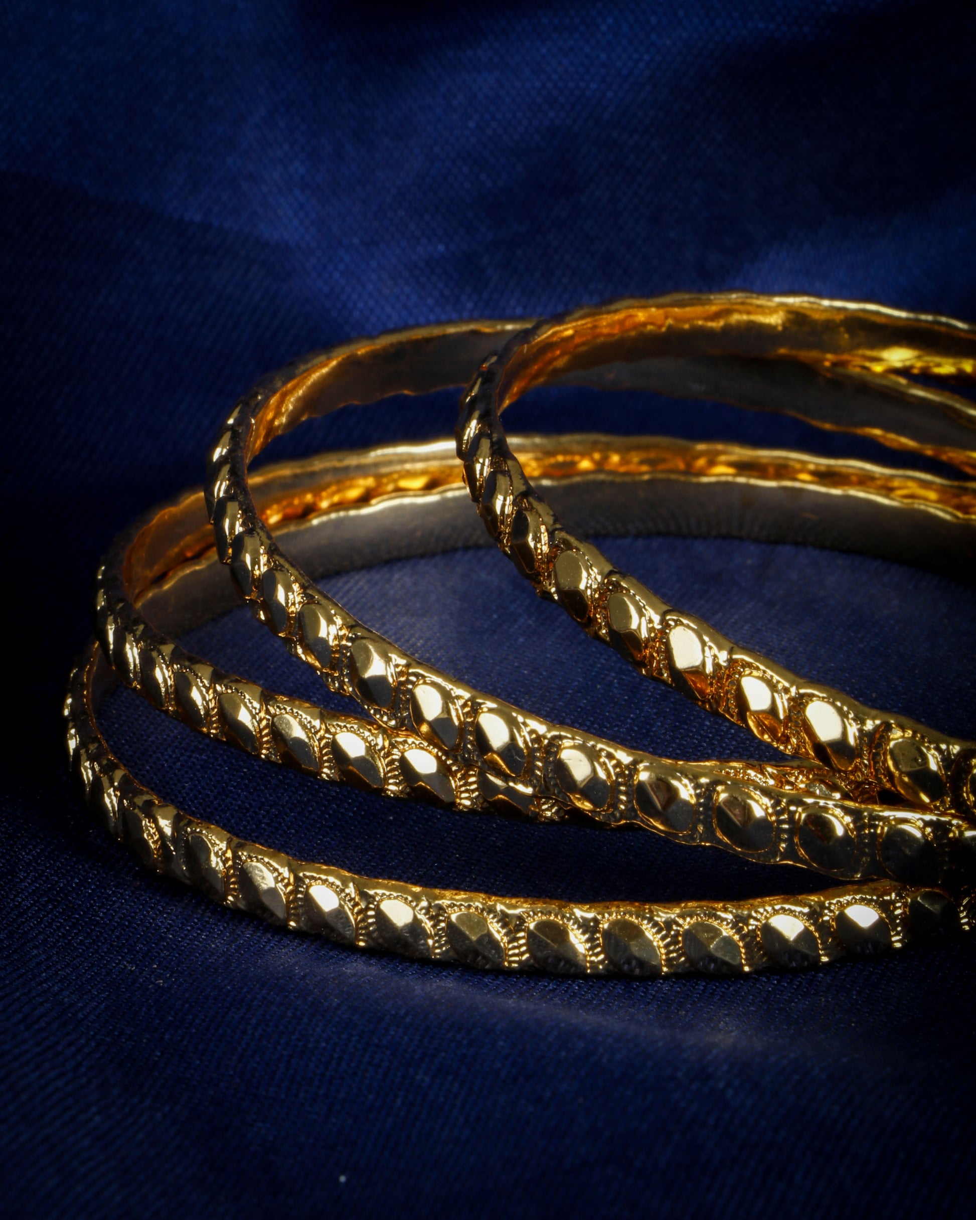 Buy Set Of 4 Gold Plated Bangles Online