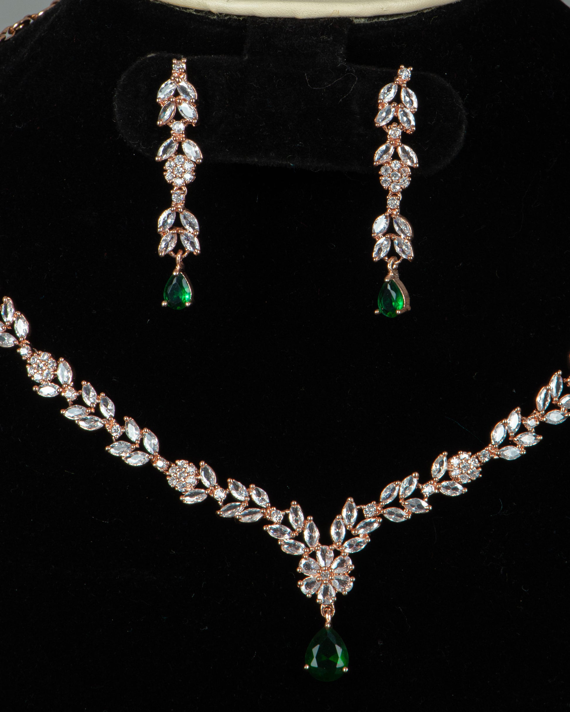 Buy Copper Plated Necklace Set