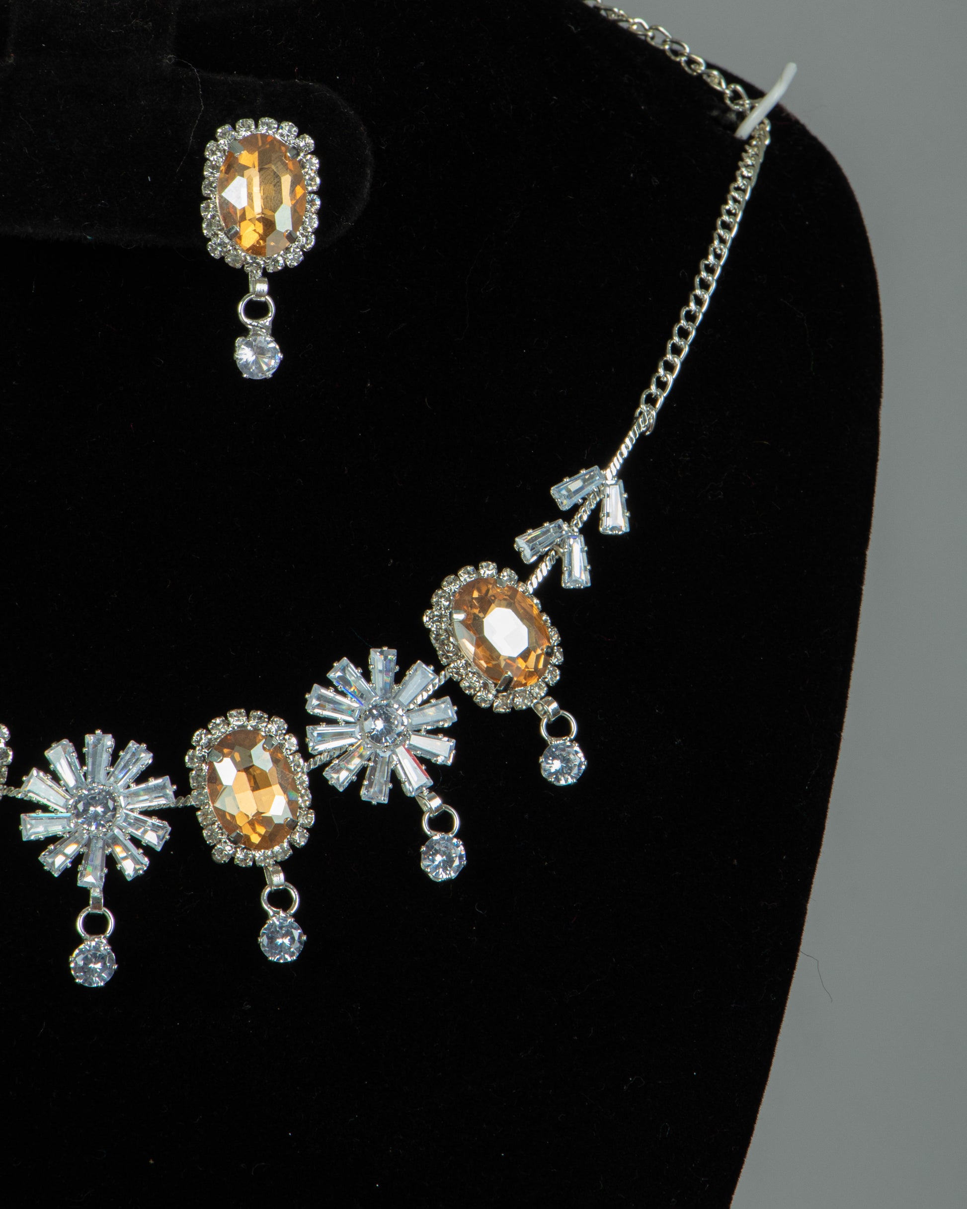 Buy Silver Plated Necklace Set Online