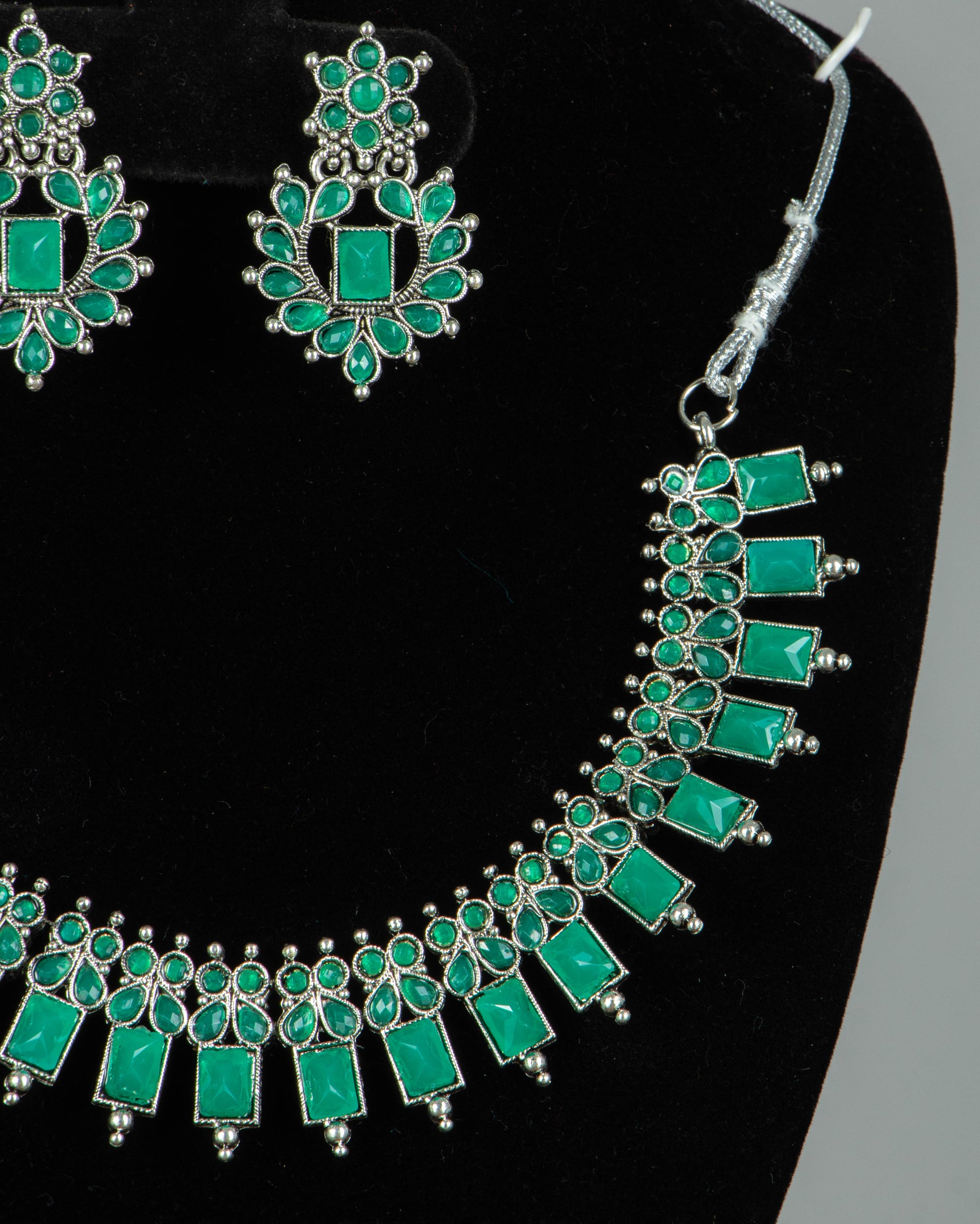 Buy Silver Plated Necklace Set Online