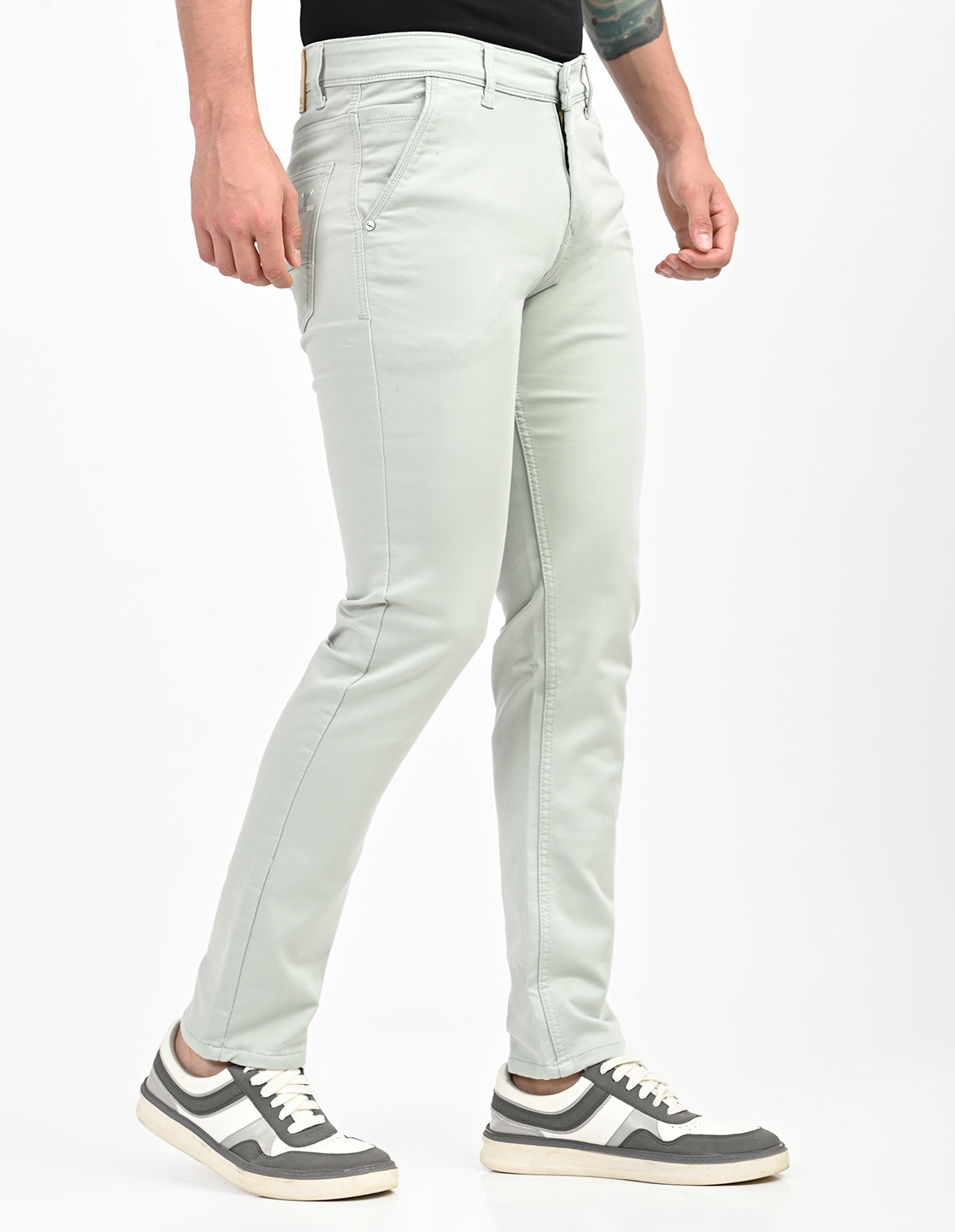 Men Mid Rise Slim Fit Clean Look Stretchable Jeans - Off White