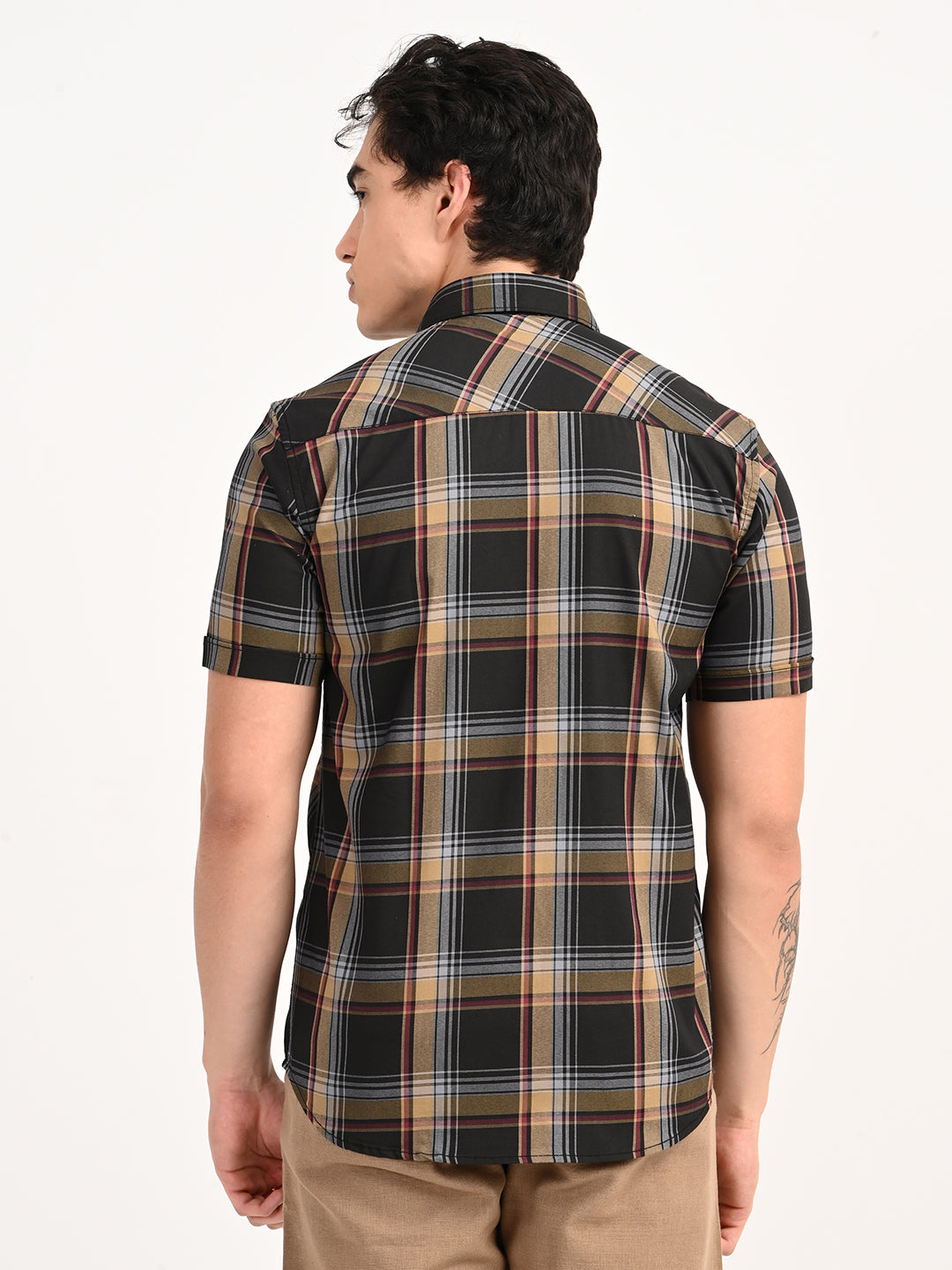 Men’s Native Bull Checked Half Sleeve Casual Shirt with Button Down Collar - Black