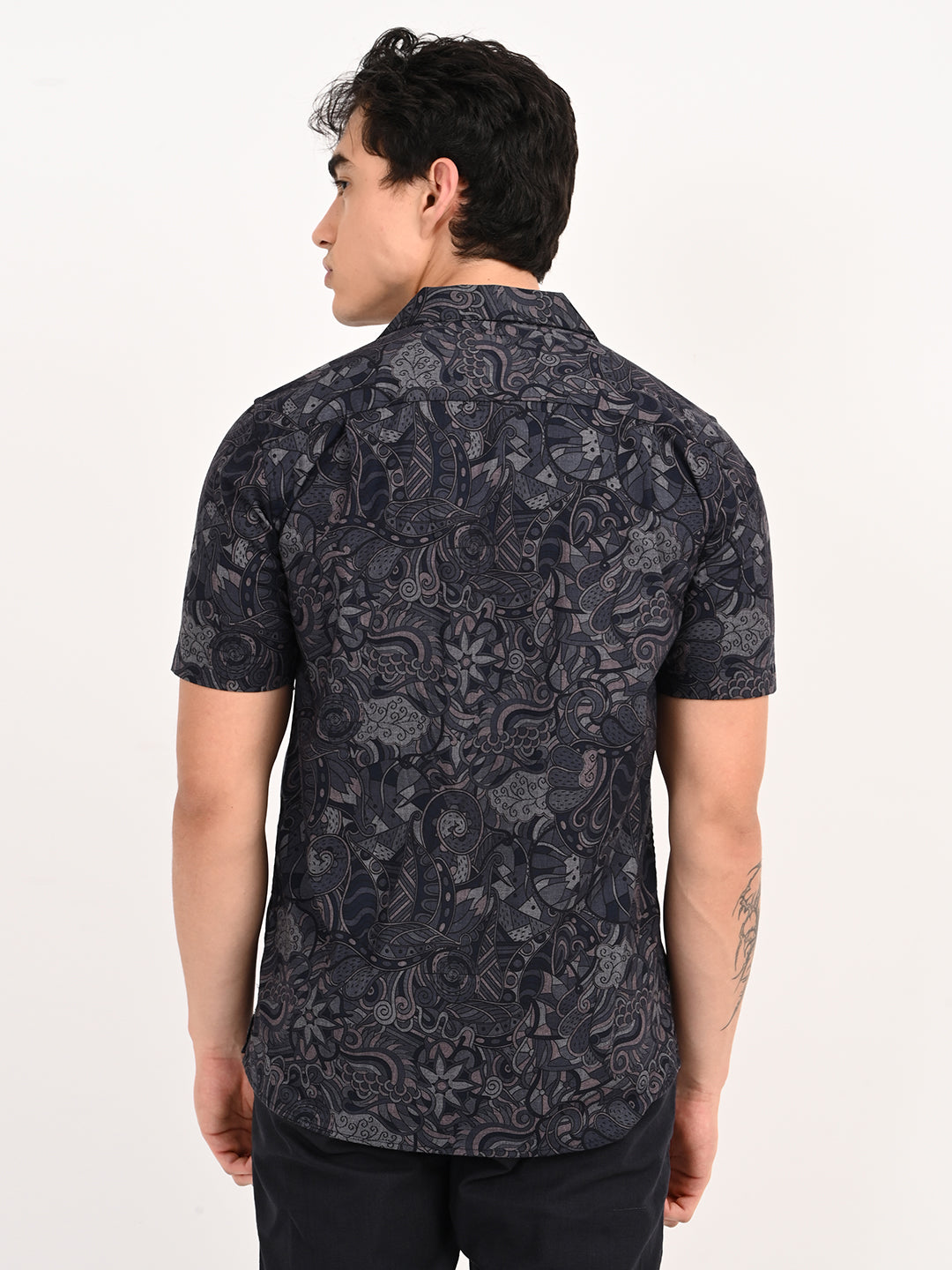 Men’s Native Bull Men's Paisley Print Short-Sleeve Casual Shirt - Black