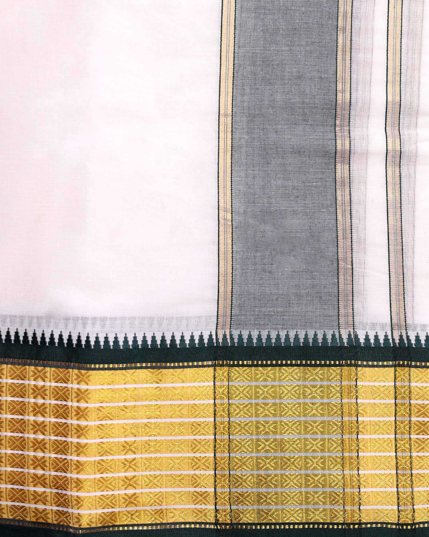 Men’s Traditional Cotton Dhoti 9*5 Meter with Elegant Temple Border – Off White-Close Up-Border