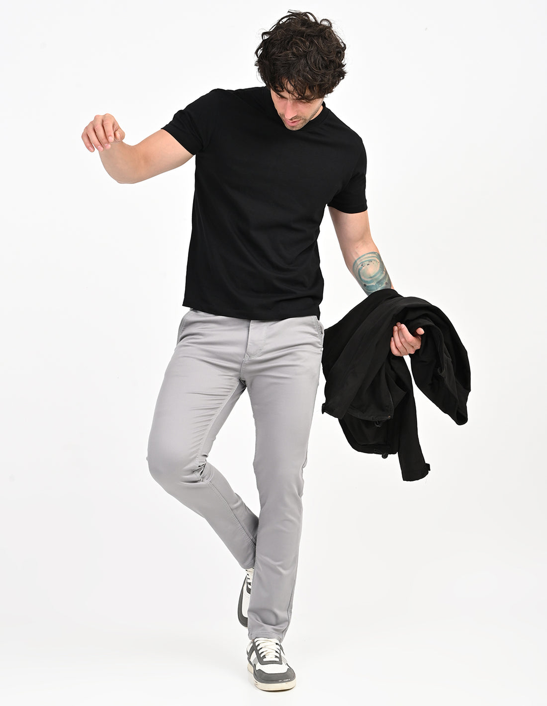 Men Mid Rise Slim Fit Clean Look Stretchable Jeans - Light Grey