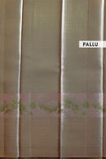 Elegant Niranjana Silk Saree with Floral Brocade Weaving and Contrasting Zari Border - Green-Pallu