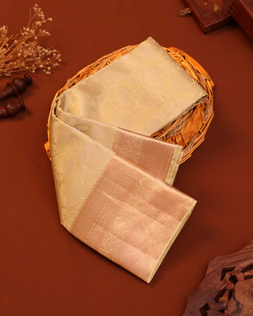 Niranjana Silk Saree with Intricate Zari Weave and Contrast Border - Light Green