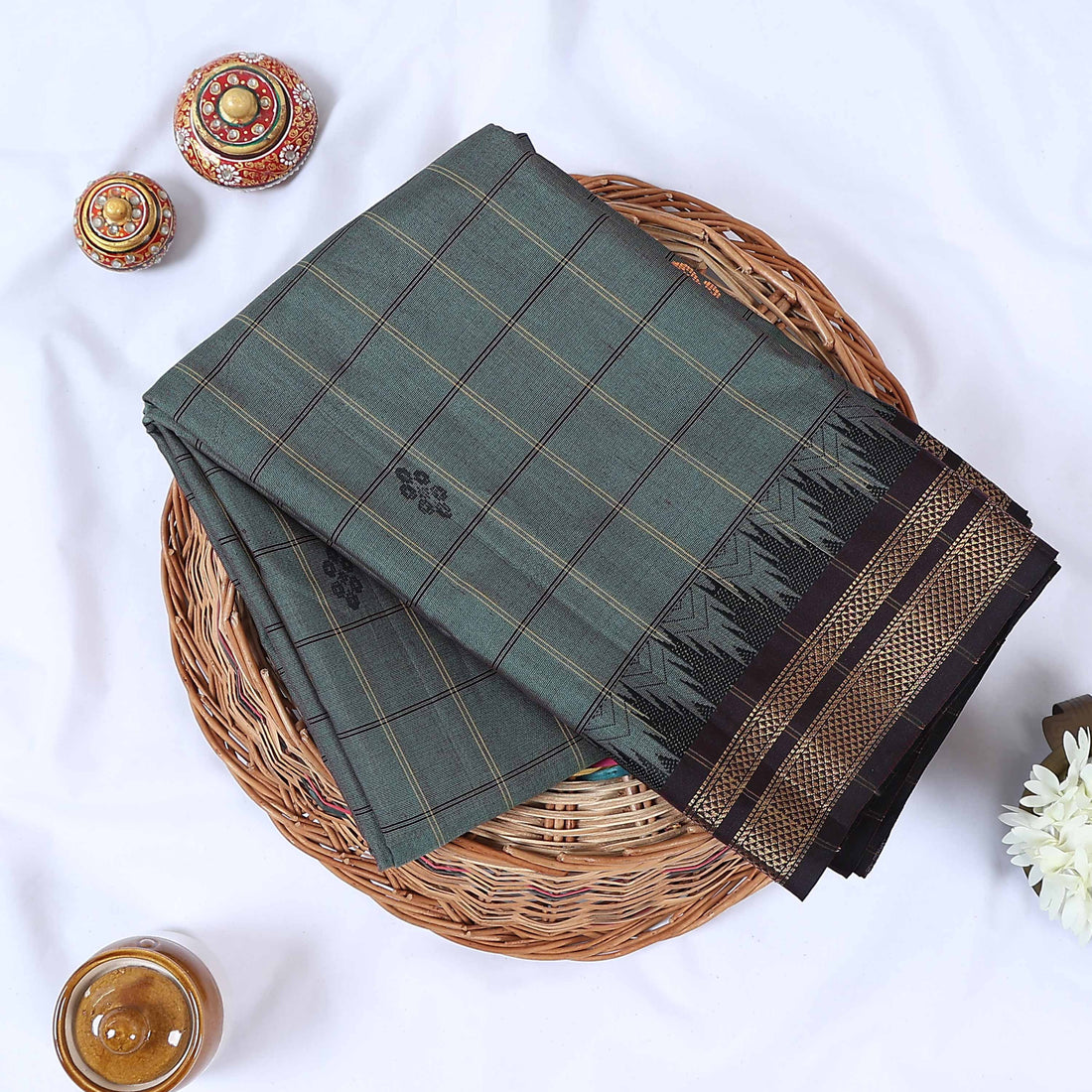 Green Venkatagiri Cotton Saree for Women | Daily Office Wear & Casual Collection | Jeyachandran - Full View