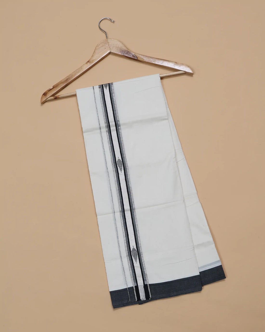 Men’s Traditional Handloom Cotton Dhoti | Family Function, Temple Visit, Wedding Function | Jeyachandran