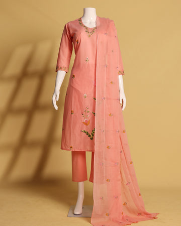 Women's Peach Floral Embroidered Straight Kurta Set with Matching Pants and Delicate Embroidered Dupatta
