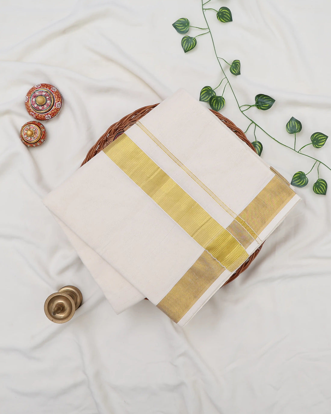 Kerala Kasavu Cotton Saree for Women | Onam Festival Wear, Family Function, Temple Visit | Jeyachandran