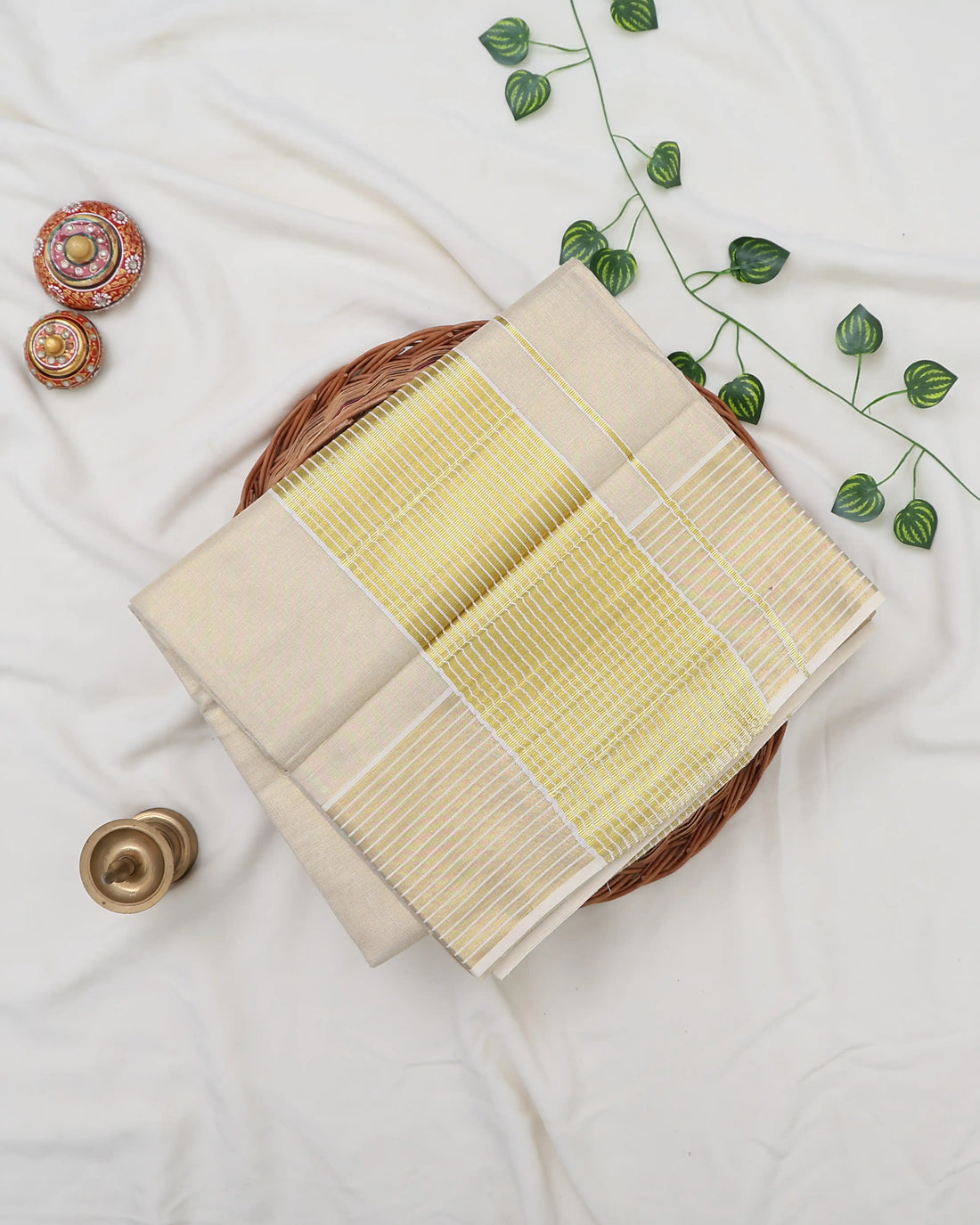 Kerala Kasavu Cotton Saree for Women | Onam Festival Wear, Family Function, Temple Visit | Jeyachandran