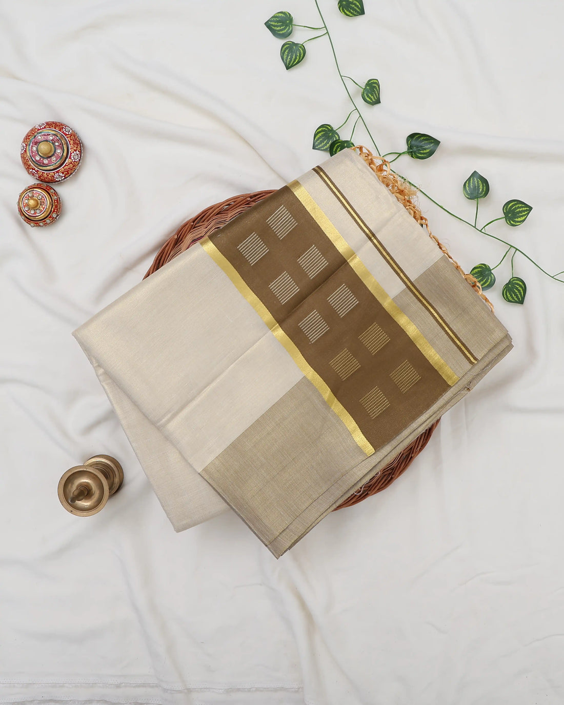 Kerala Kasavu Cotton Saree for Women | Onam Festival Wear, Family Function, Temple Visit | Jeyachandran