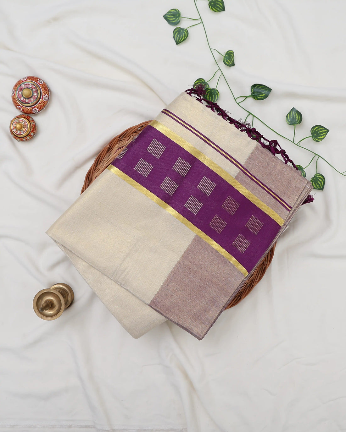 Kerala Kasavu Cotton Saree for Women | Onam Festival Wear, Family Function, Temple Visit | Jeyachandran