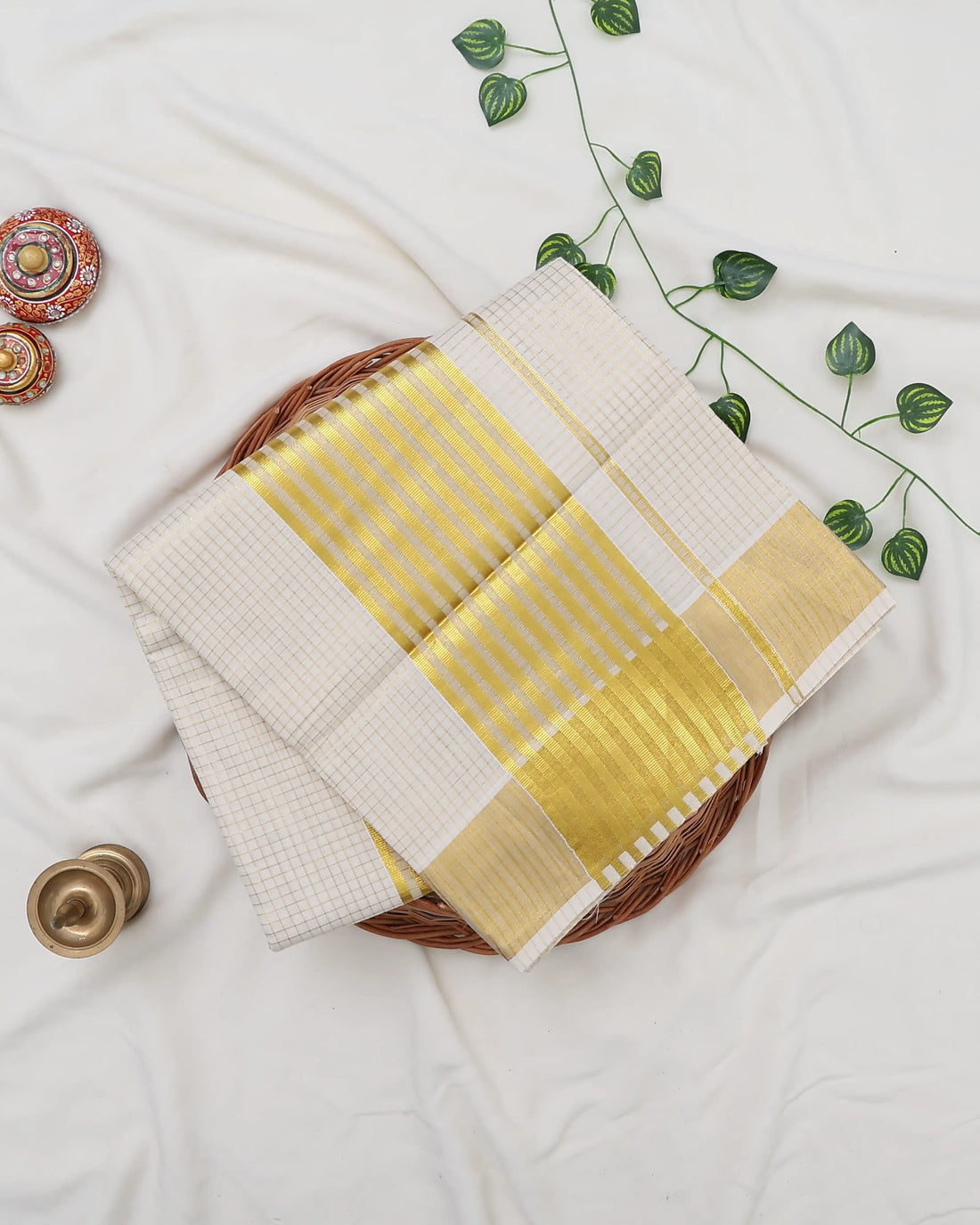 Kerala Kasavu Cotton Saree for Women | Onam Festival Wear, Family Function, Temple Visit | Jeyachandran