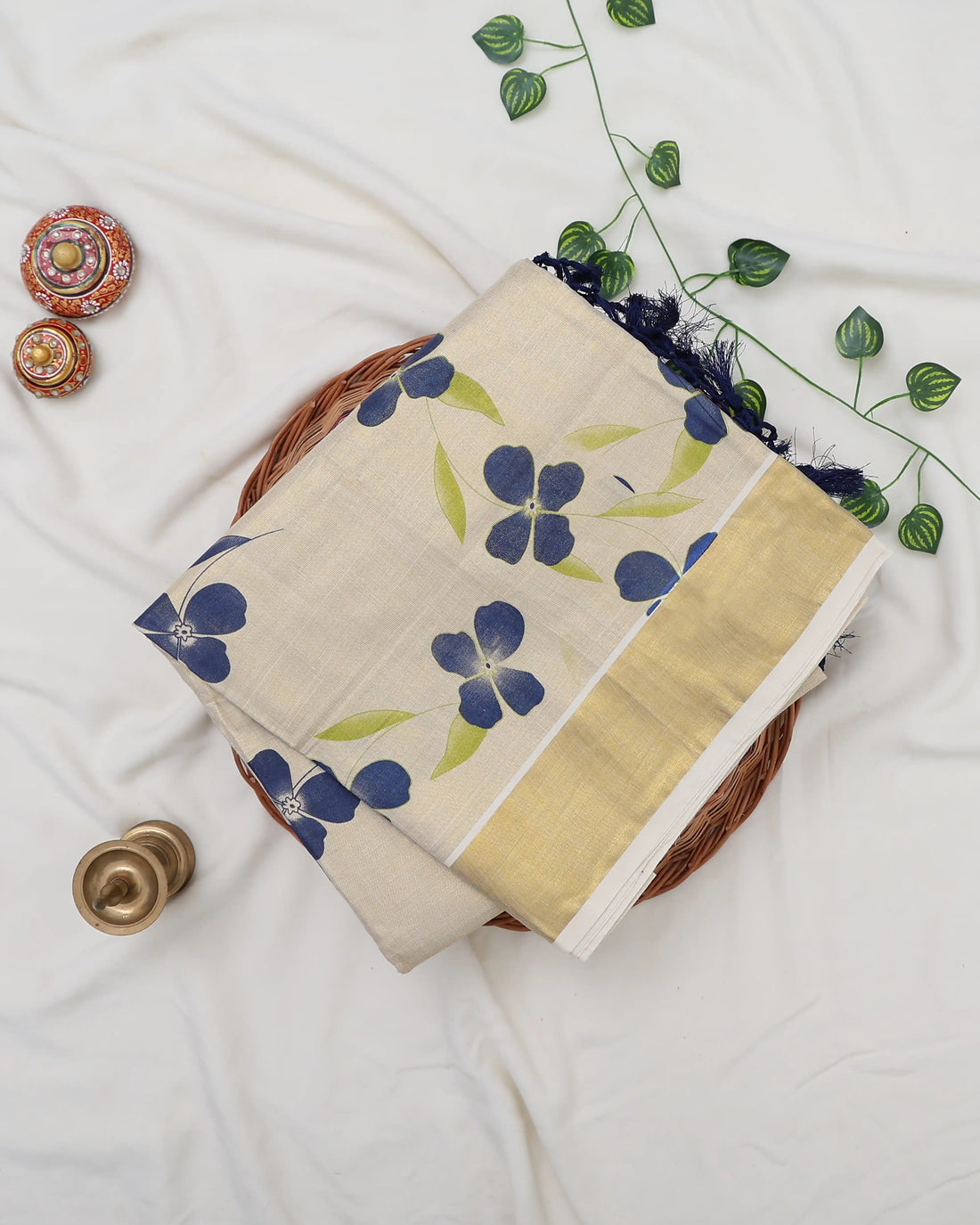 Kerala Kasavu Cotton Saree for Women | Onam Festival Wear, Family Function, Temple Visit | Jeyachandran