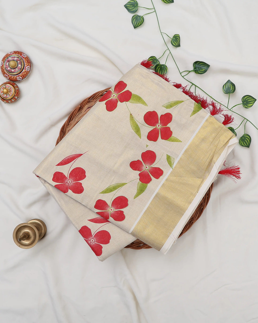 Kerala Kasavu Cotton Saree for Women | Onam Festival Wear, Family Function, Temple Visit | Jeyachandran