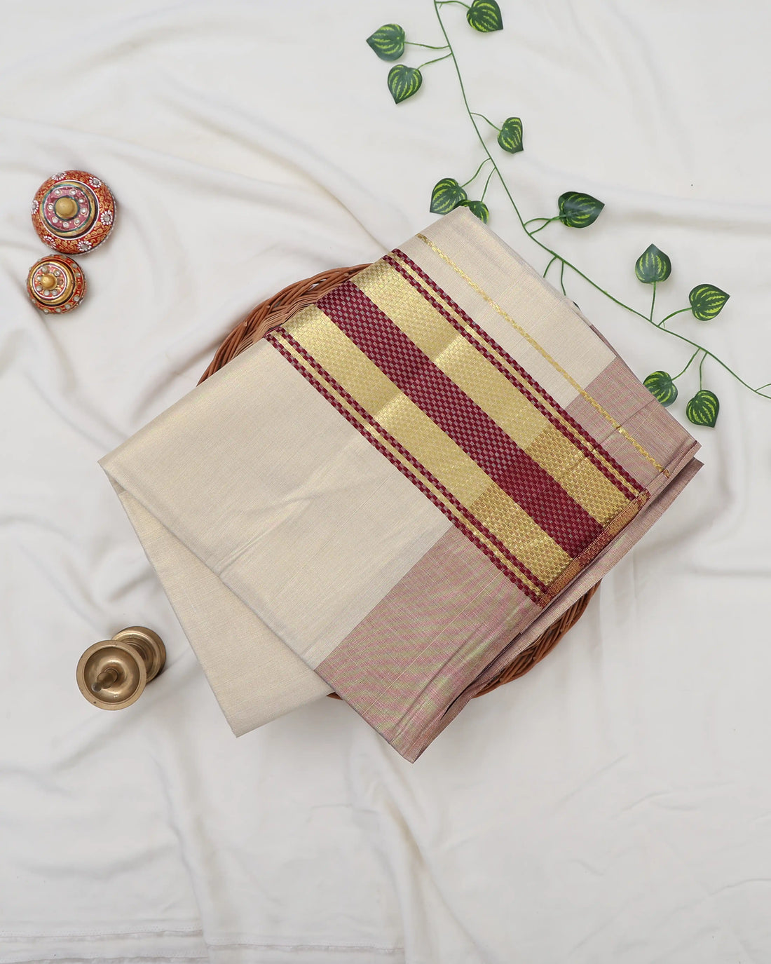 Kerala Kasavu Cotton Saree for Women | Onam Festival Wear, Family Function, Temple Visit | Jeyachandran