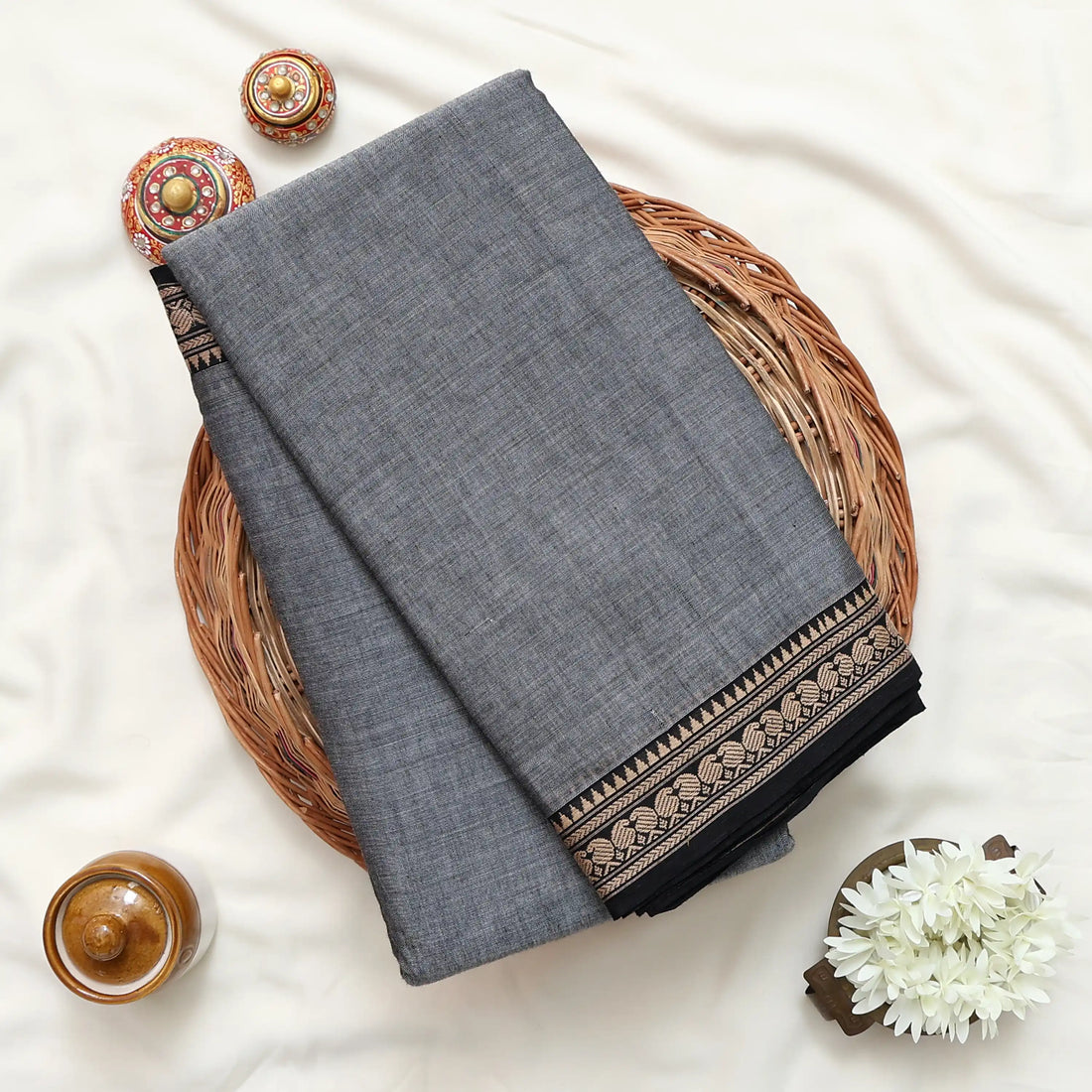 Narayanpet Cotton Sarees for Women | Summer Events & Temple Visits Collection | Jeyachandran - Full View