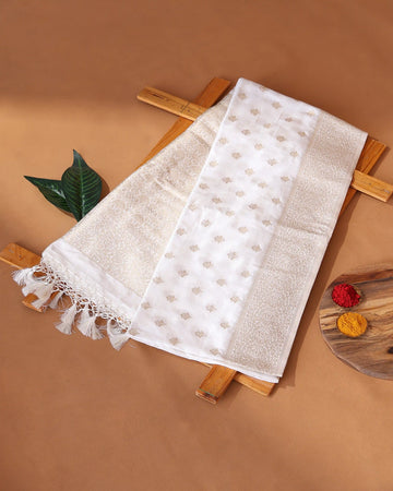 Semi Banarasi Silk Saree with Intricate Floral Butti Motifs and Elaborate Zari Woven Border & Pallu - White
