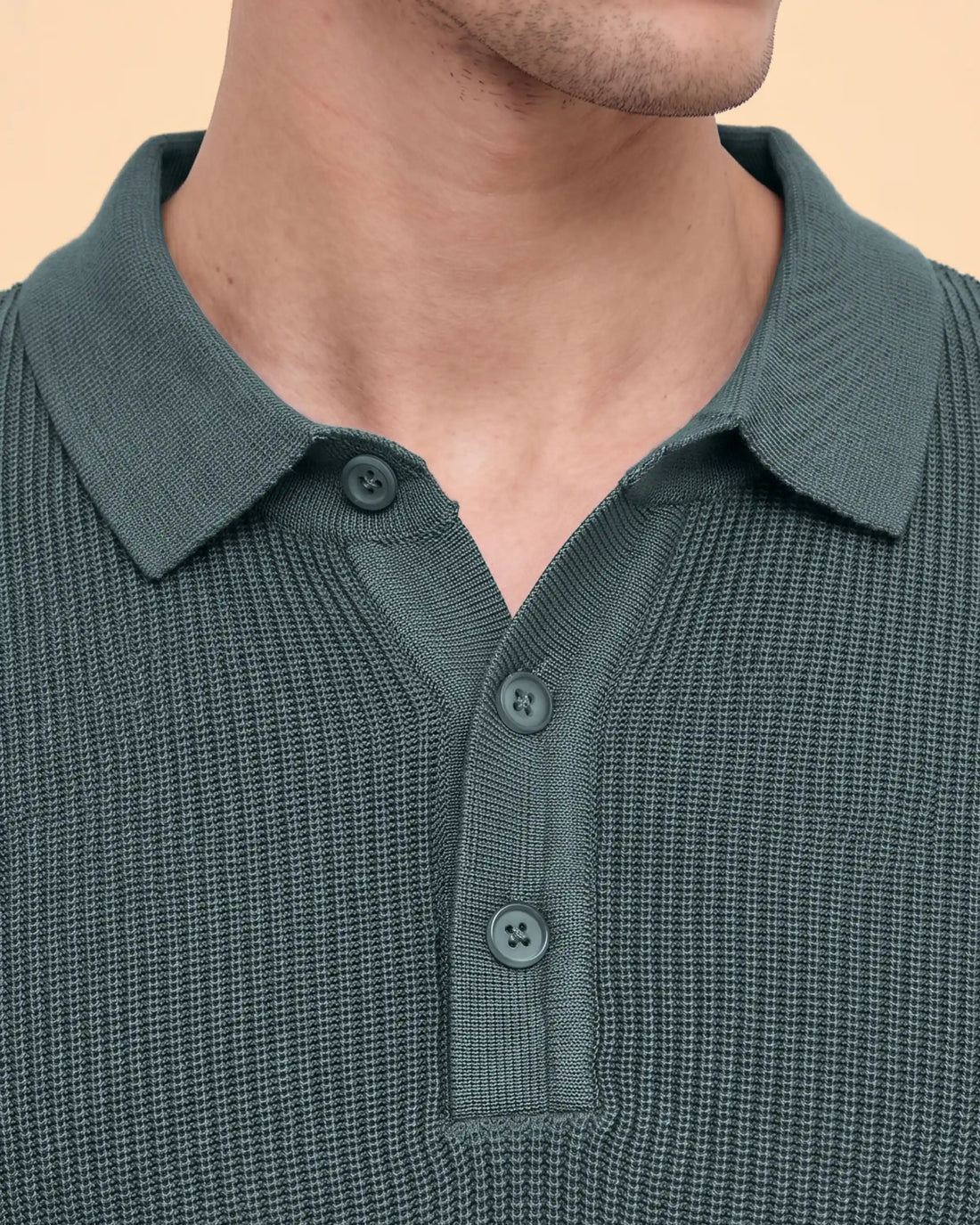 Men’s Native Bull Textured Knit Half Sleeve Polo T-Shirt – Green