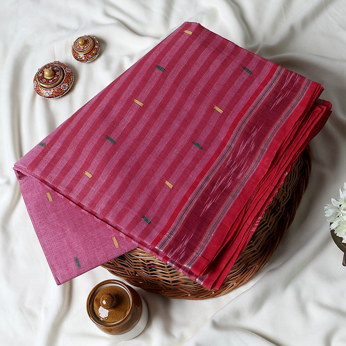 Onion Pink Bengal Cotton Saree For Women | Daily Office Wear Summer Collection | Jeyachandran - Full View