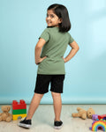 Girls' Graphic Print Crew Neck T-Shirt -Dark Green