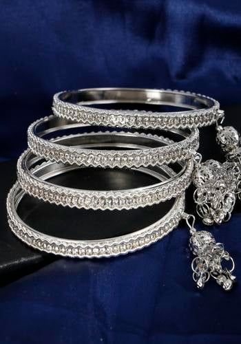 Buy Set Of 4 Silver Plated Bangles Online