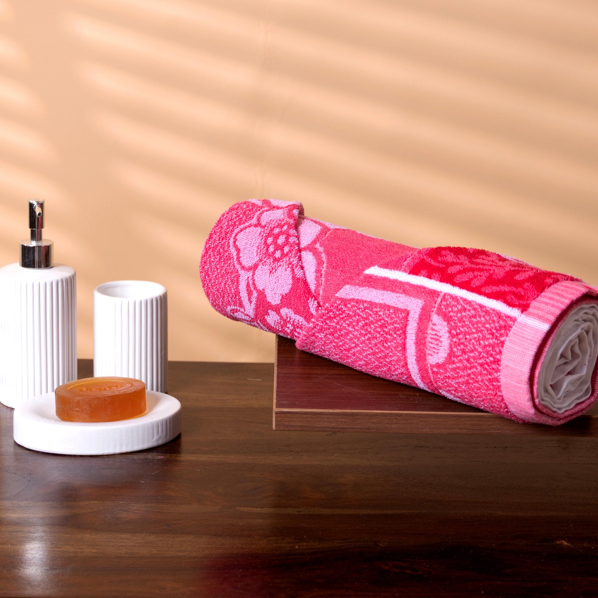 Soft Absorbent Hand Towel with Intricate Floral Design - Pink